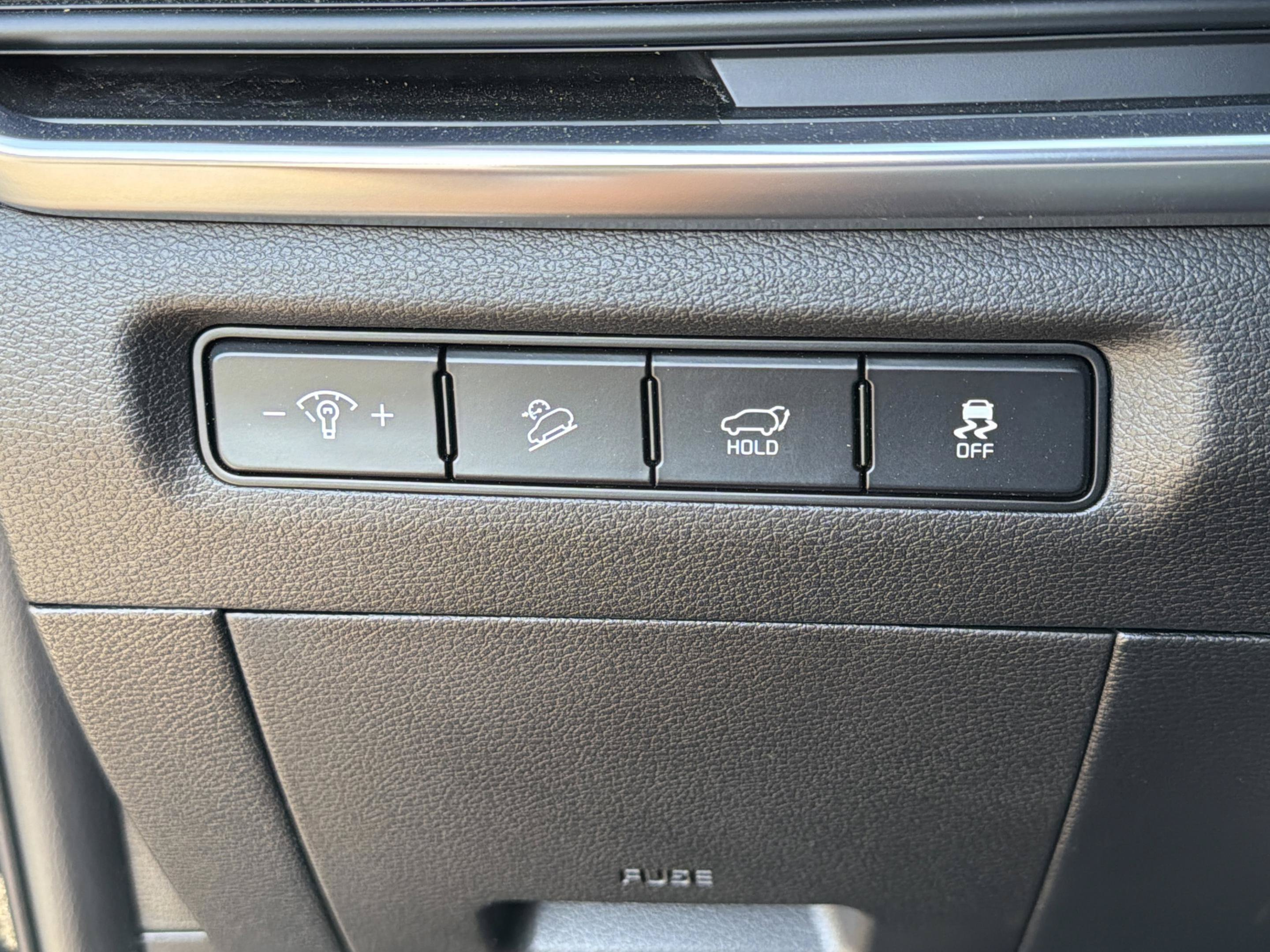 Certified 2024 Kia Telluride SX Prestige AWD/4WD image 24