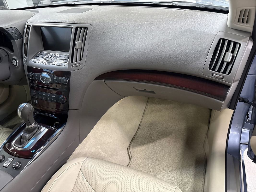 Used 2013 INFINITI G37 Sport w/ Premium Pkg image 47