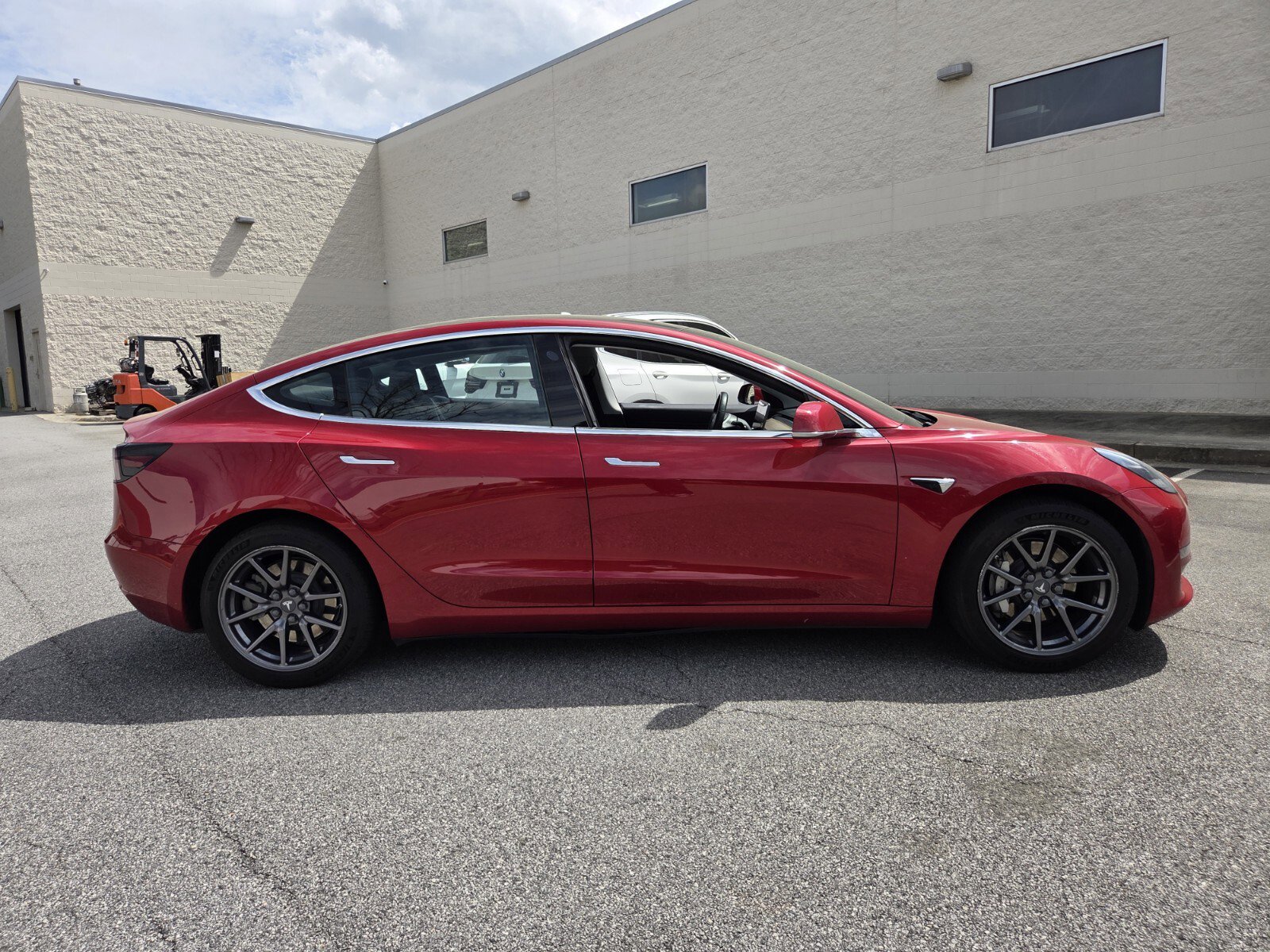Used 2018 Tesla Model 3 Long Range image 5
