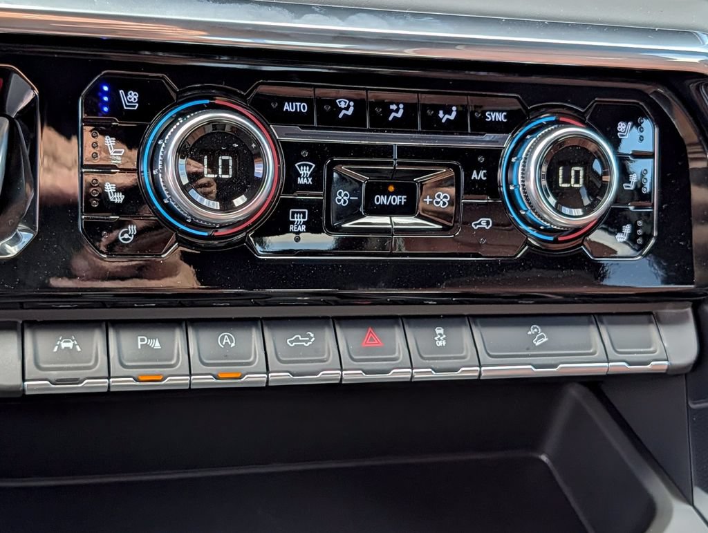 New 2026 GMC Sierra 1500 Denali Ultimate AWD/4WD image 18