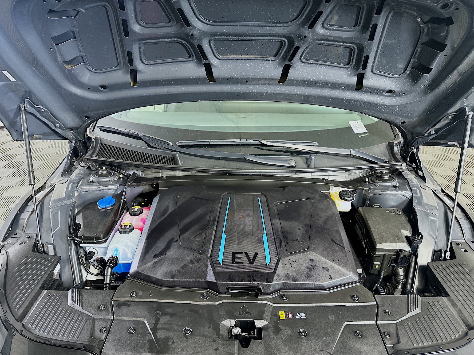 Used 2024 Hyundai Ioniq 5 SEL image 34