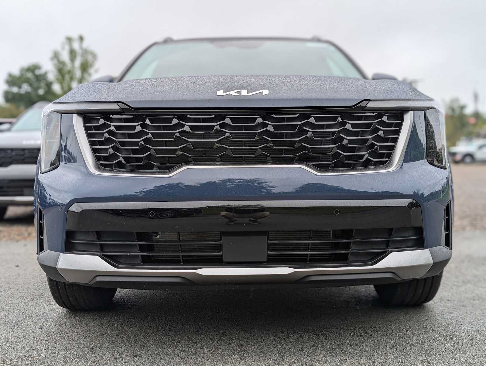 New 2026 Kia Sorento S AWD/4WD image 2