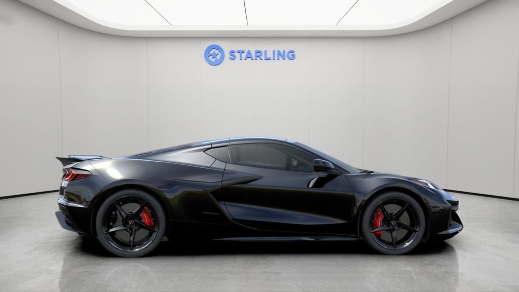 New 2026 Chevrolet Corvette E-Ray AWD/4WD image 4