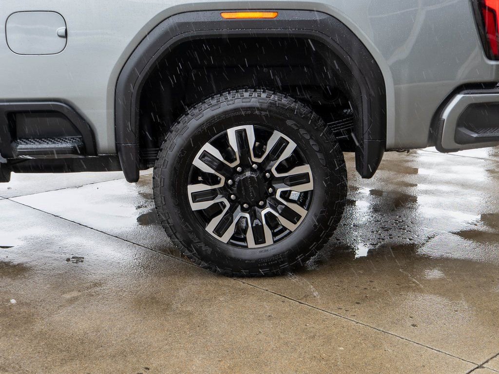 Used 2025 GMC Sierra 2500 Denali Ultimate image 34