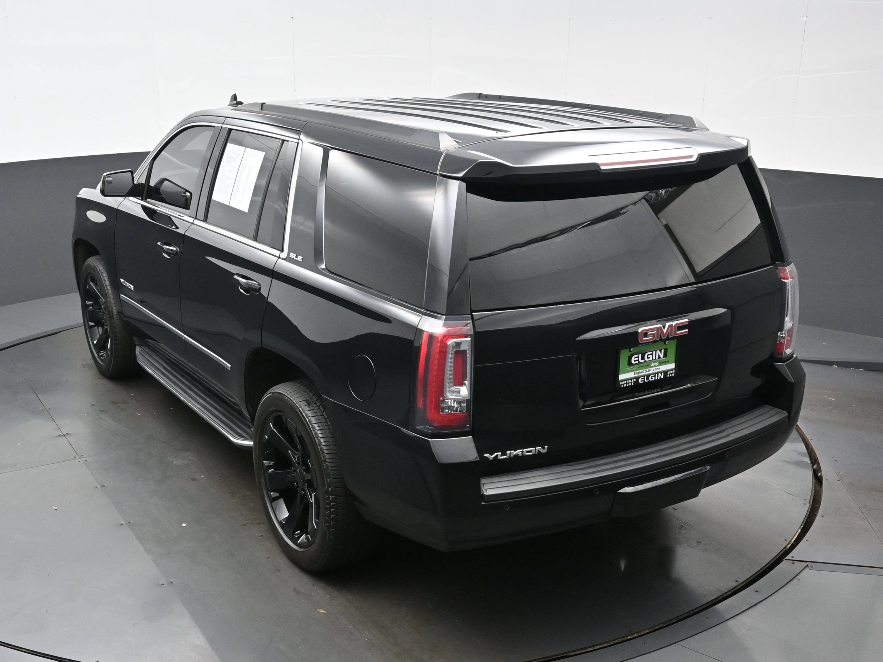 Used 2019 GMC Yukon SLE w/ HD Trailering Package AWD/4WD image 36