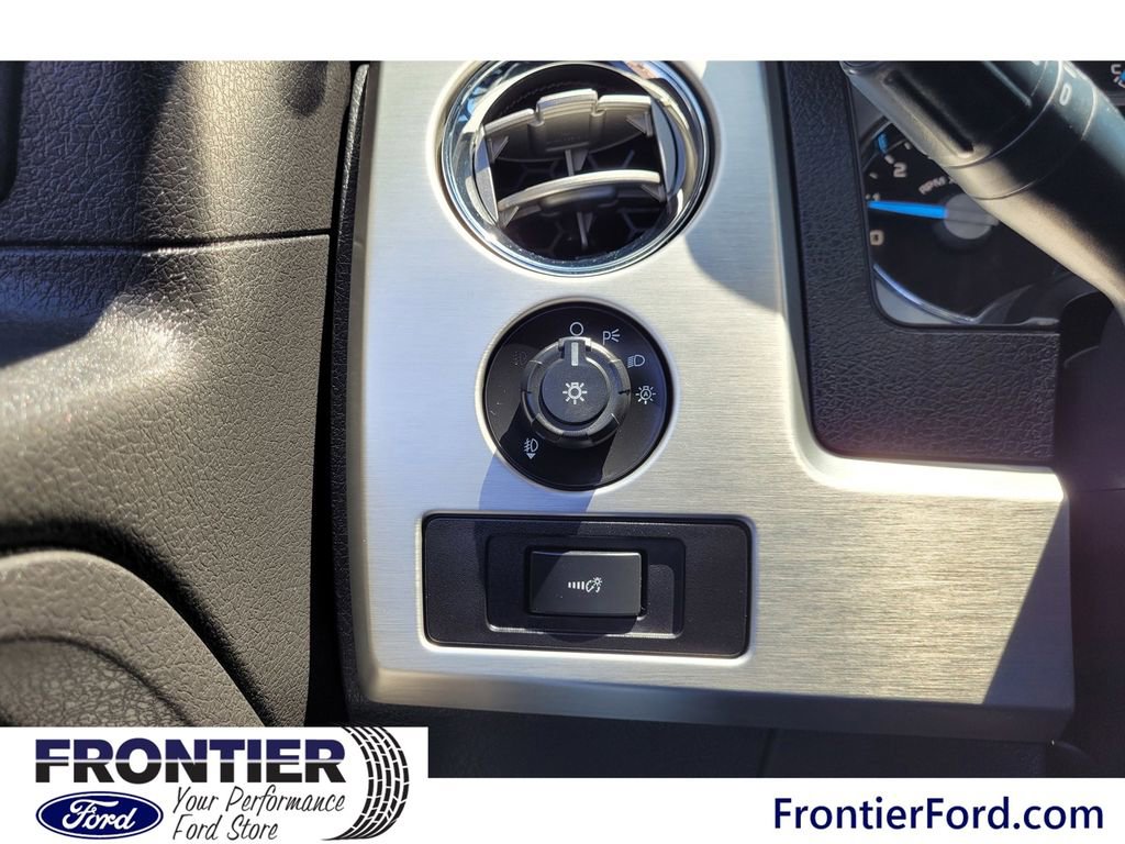 Used 2013 Ford F150 Platinum AWD/4WD image 16