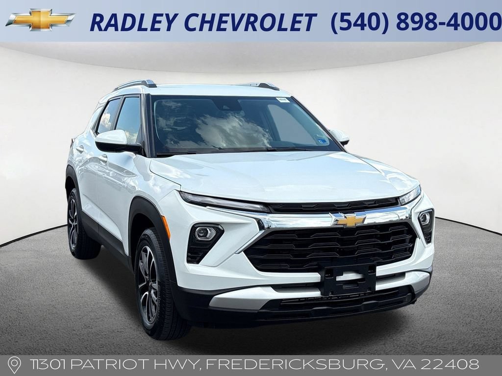 Certified 2025 Chevrolet TrailBlazer LT AWD/4WD image 21