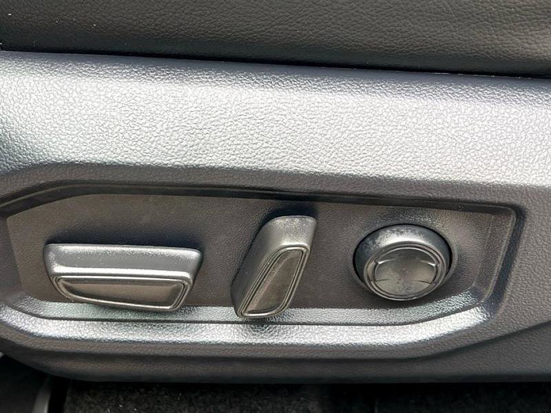 Used 2025 Toyota Sequoia SR5 image 43