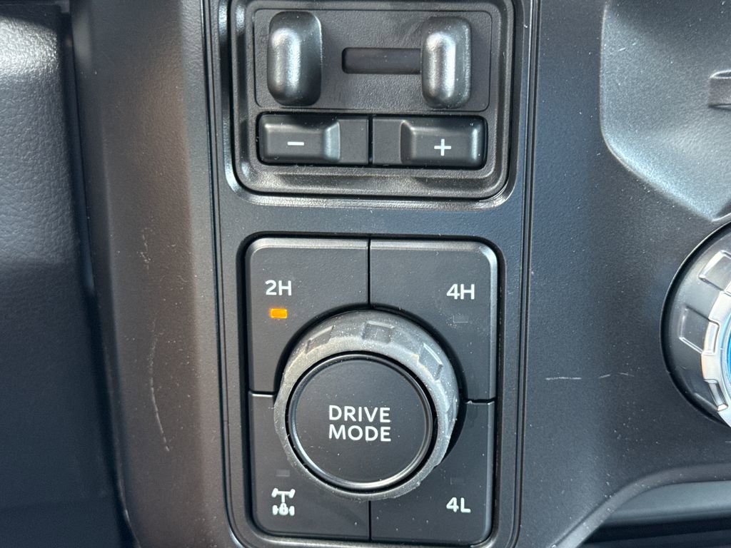 New 2026 Ford F350 Platinum AWD/4WD image 35
