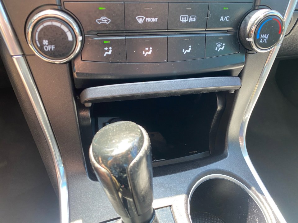 Used 2016 Toyota Camry SE image 22