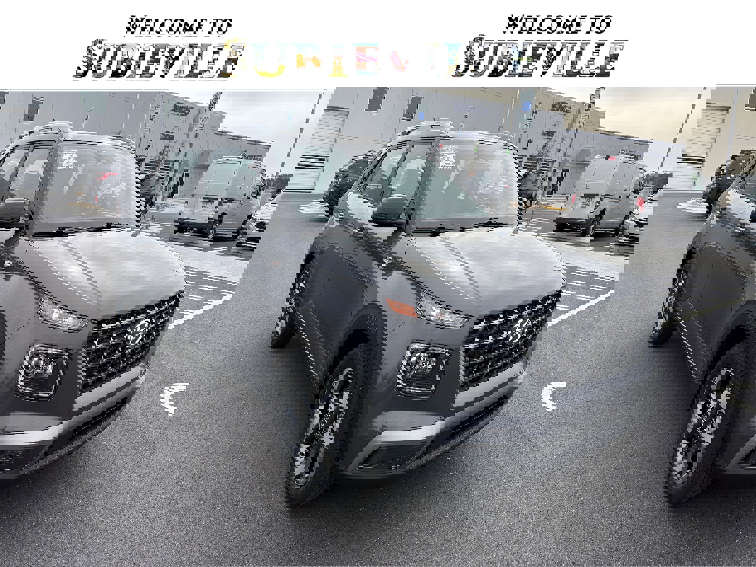 Used 2024 Hyundai Venue Limited image 1