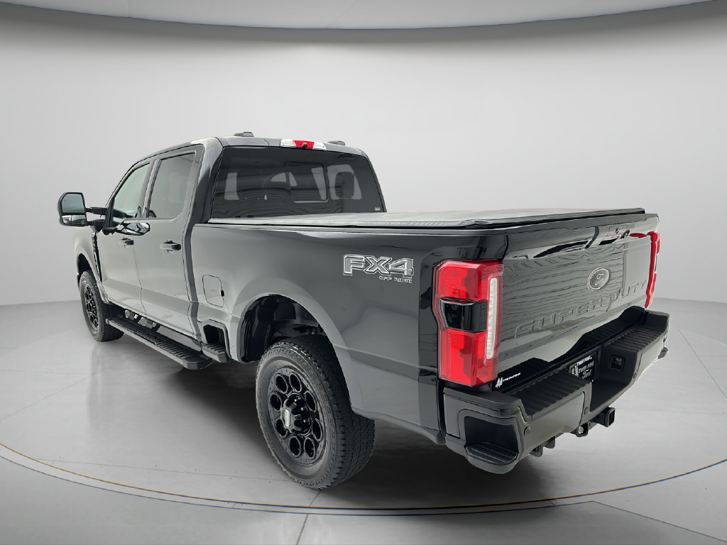 Used 2025 Ford F250 Lariat w/ Lariat Ultimate Package AWD/4WD image 7