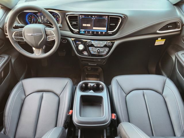 New 2026 Chrysler Pacifica Select FWD image 20