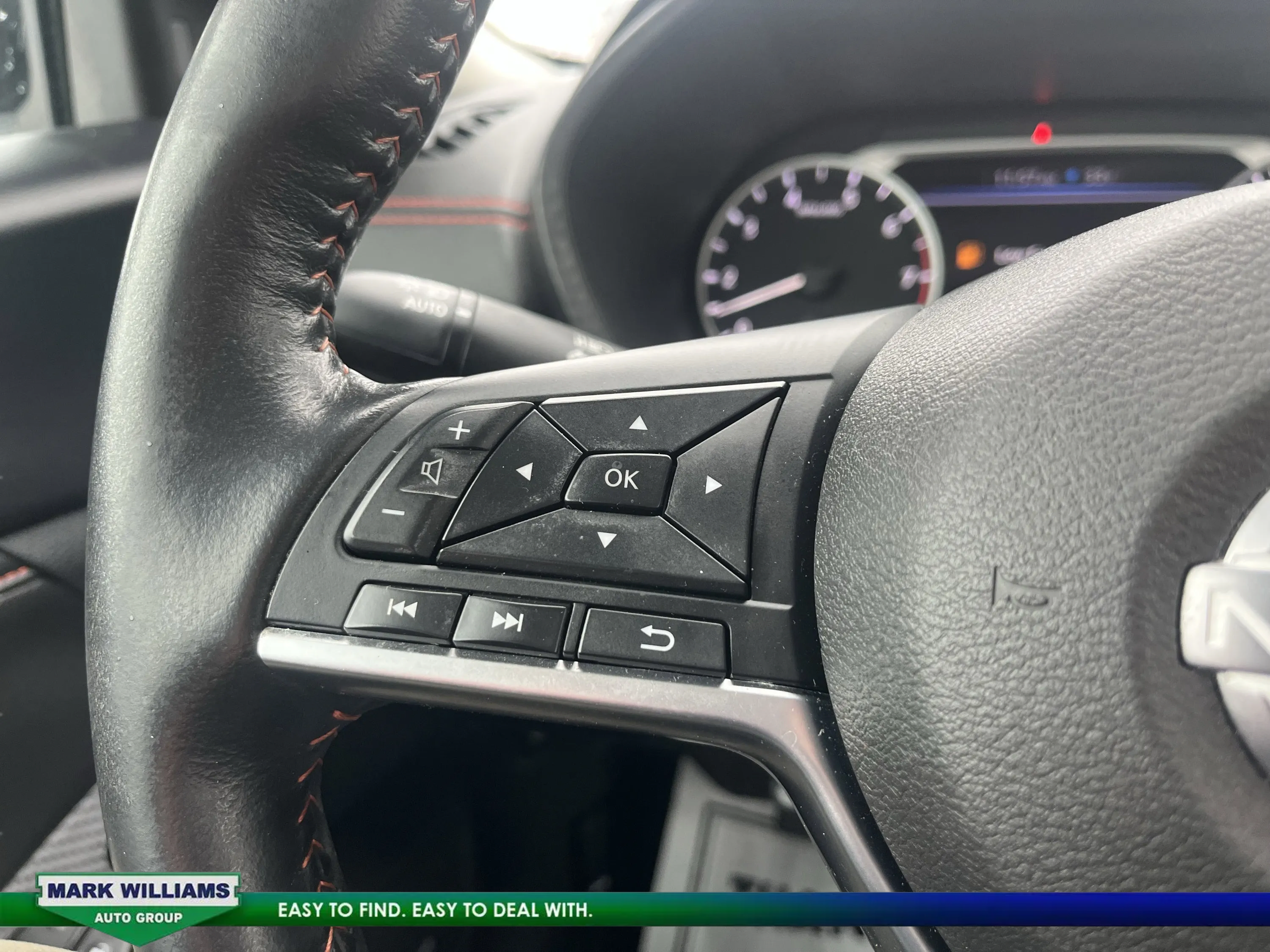 Used 2024 Nissan Sentra SR w/ SR Premium Package FWD image 10
