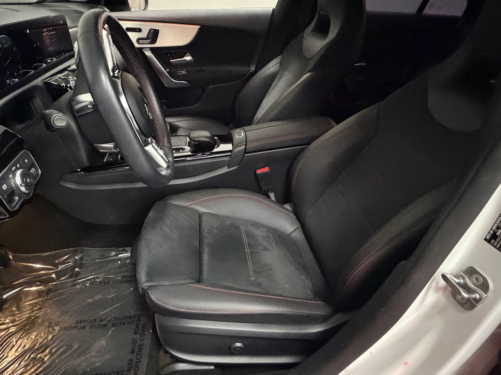 Used 2023 Mercedes-Benz CLA 250 image 22