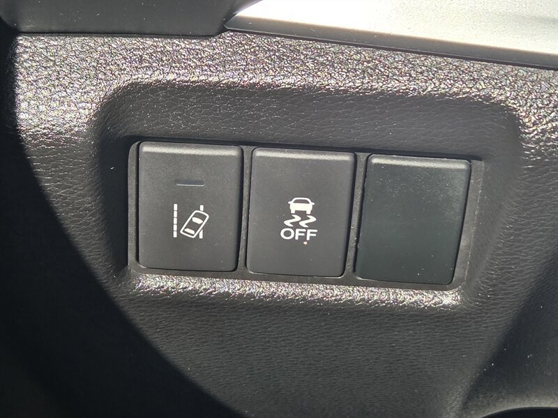 Used 2016 Acura MDX FWD w/ Technology Package image 32