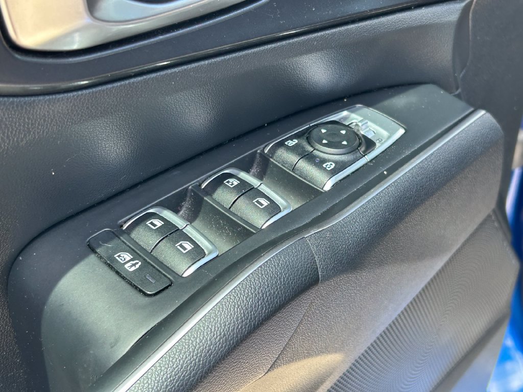 Used 2022 Kia Sorento S FWD image 22