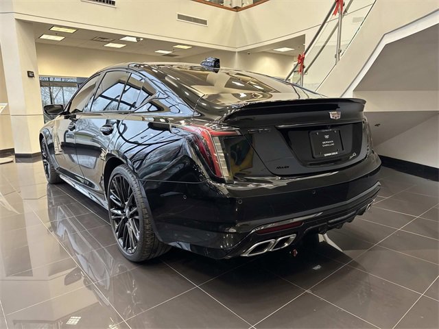 Used 2025 Cadillac CT5 V w/ LPO, ONYX Package image 3