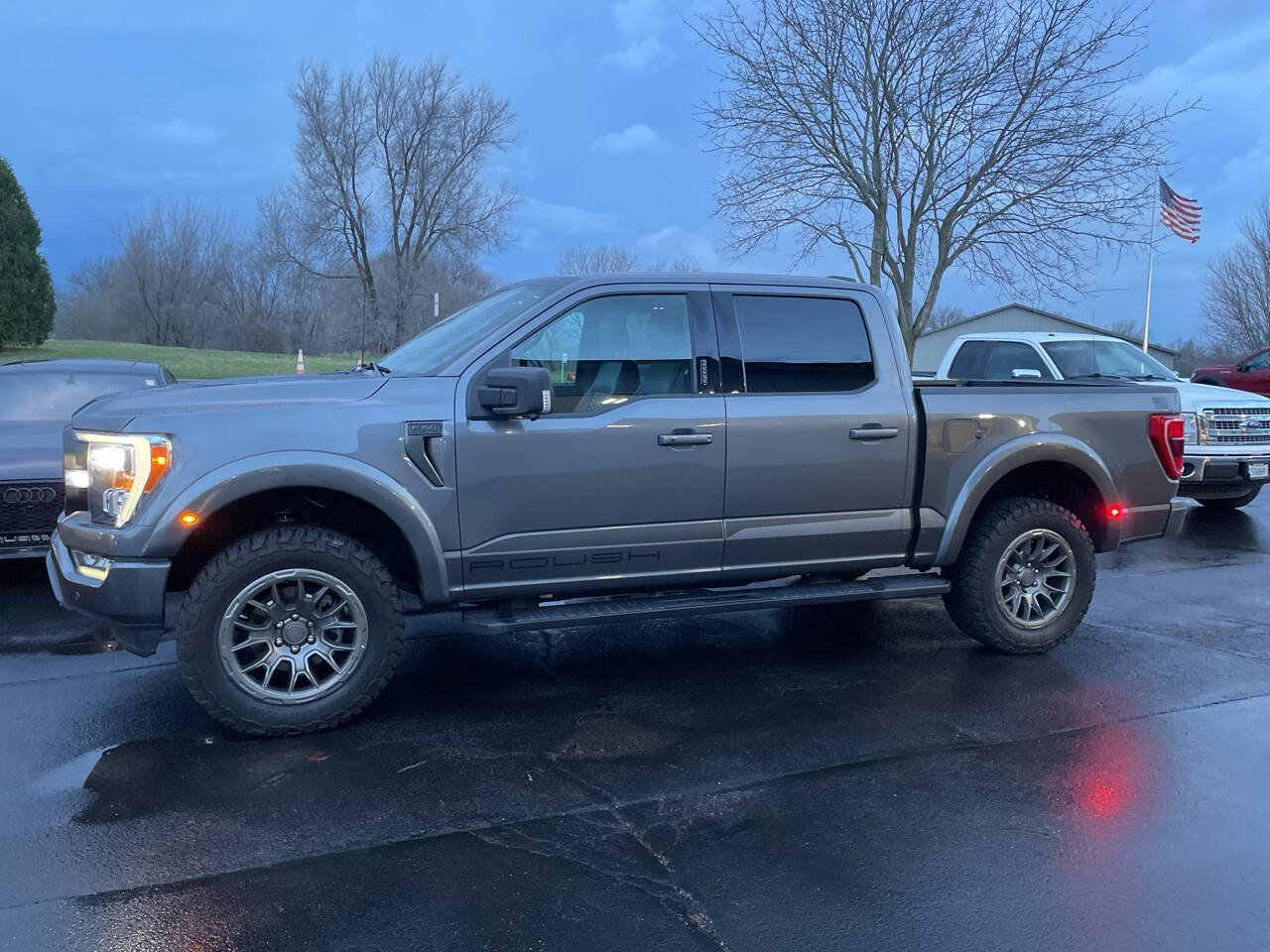 Used 2022 Ford F150 XLT w/ Equipment Group 302A High AWD/4WD image 2