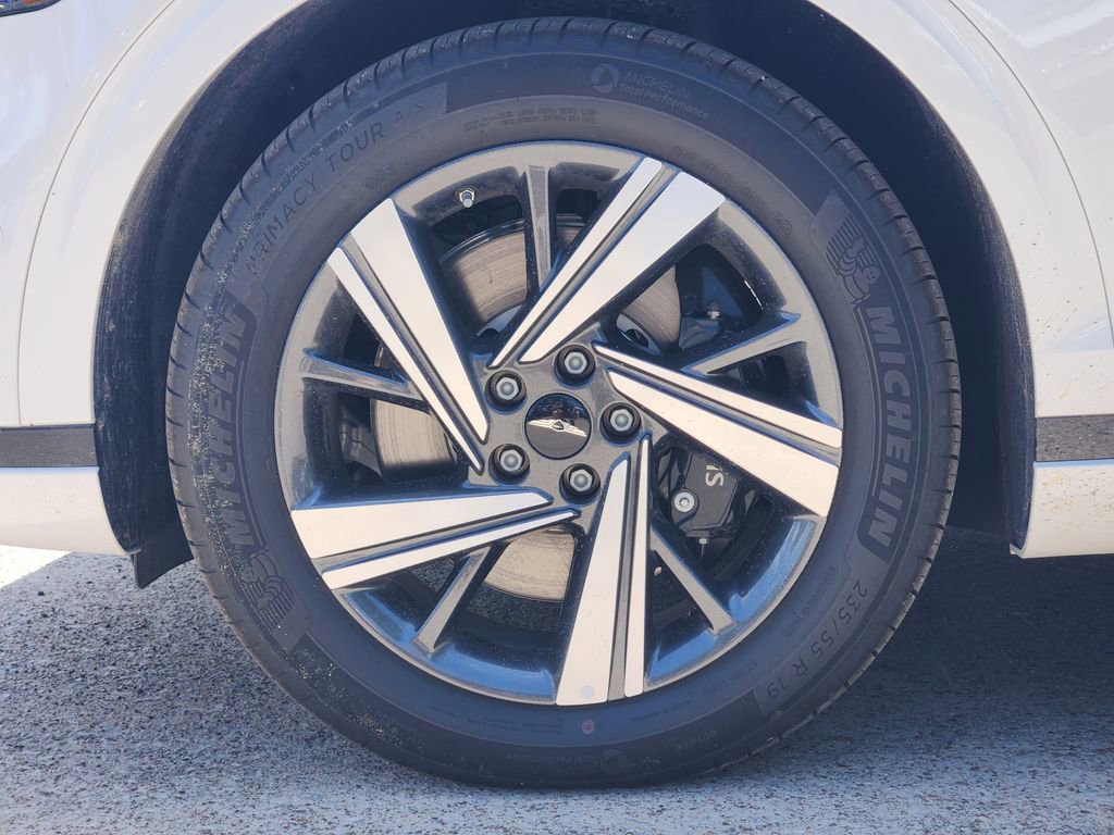 New 2026 Genesis GV70 3.5T Sport Advanced AWD/4WD image 9