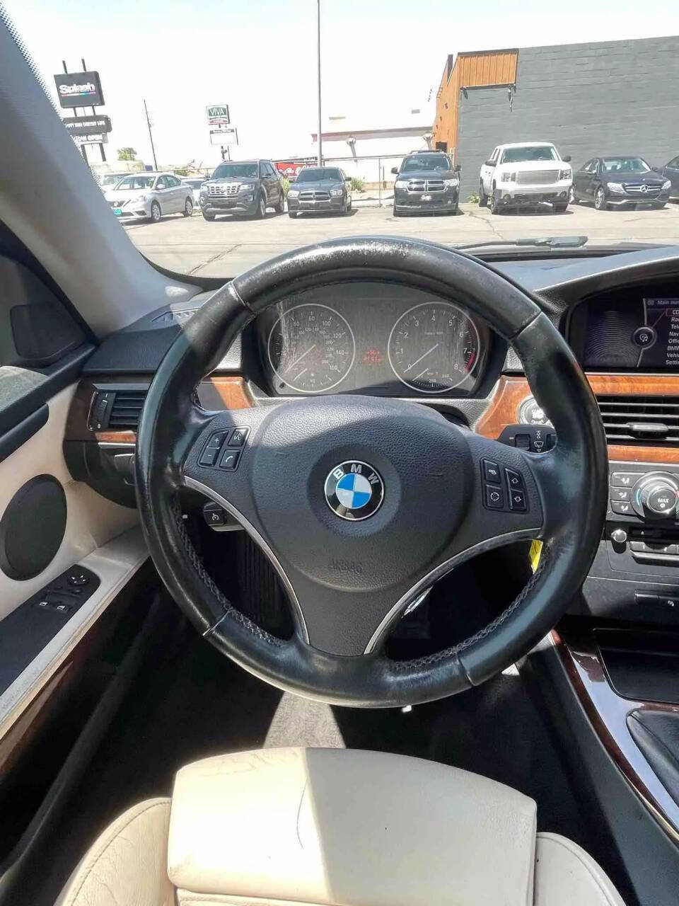 Used 2011 BMW 335i xDrive Coupe image 13