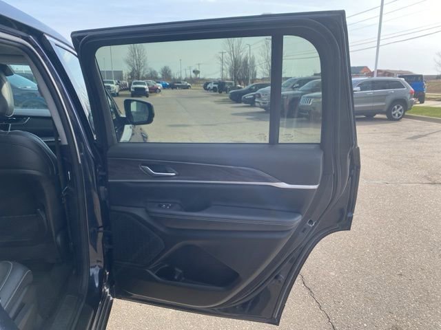 Certified 2023 Jeep Grand Cherokee L Limited image 29