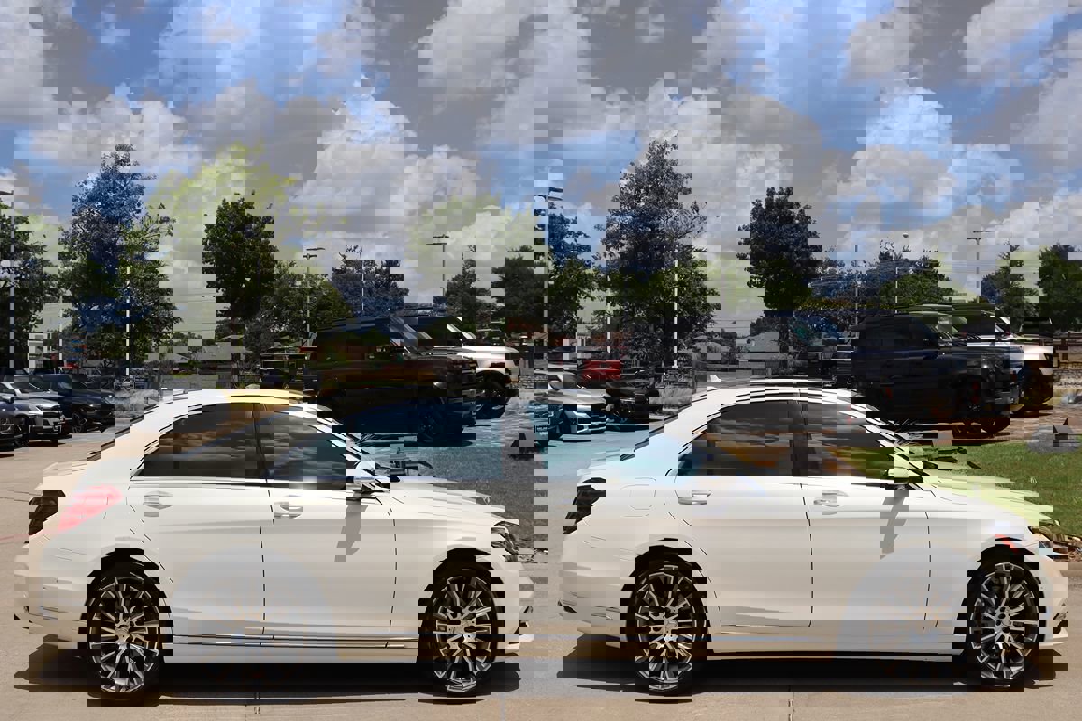 Used 2018 Mercedes-Benz S 560 4MATIC Sedan image 6