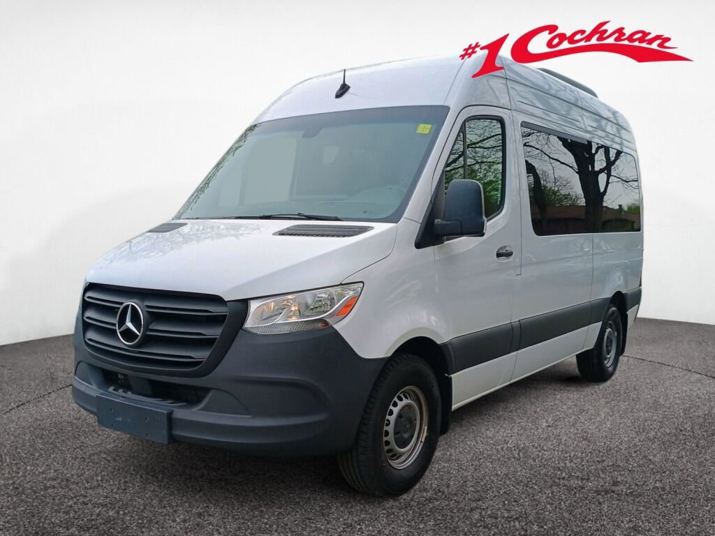 Used 2024 Mercedes-Benz Sprinter 2500 image 30