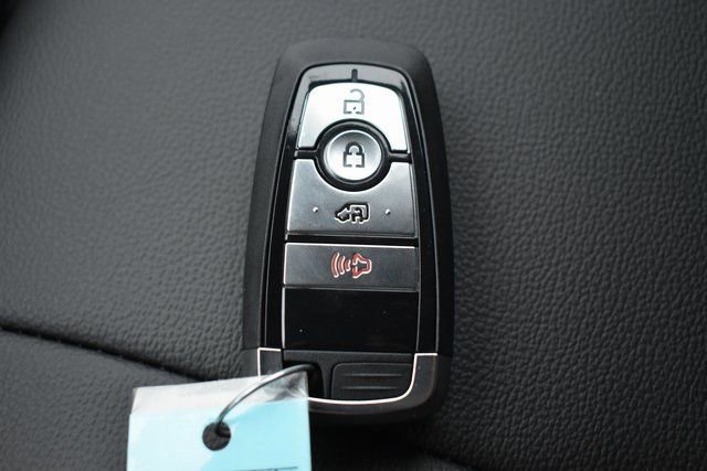 New 2026 Ford Transit 250 148 Medium Roof w/ Load Area Protection Package image 32