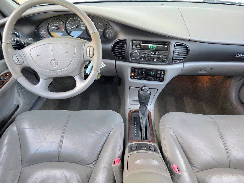 Used 2001 Buick Regal GS w/ Prestige Pkg image 21