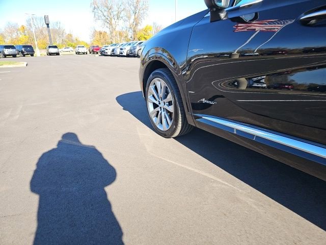 Used 2023 Buick Envision Avenir image 14