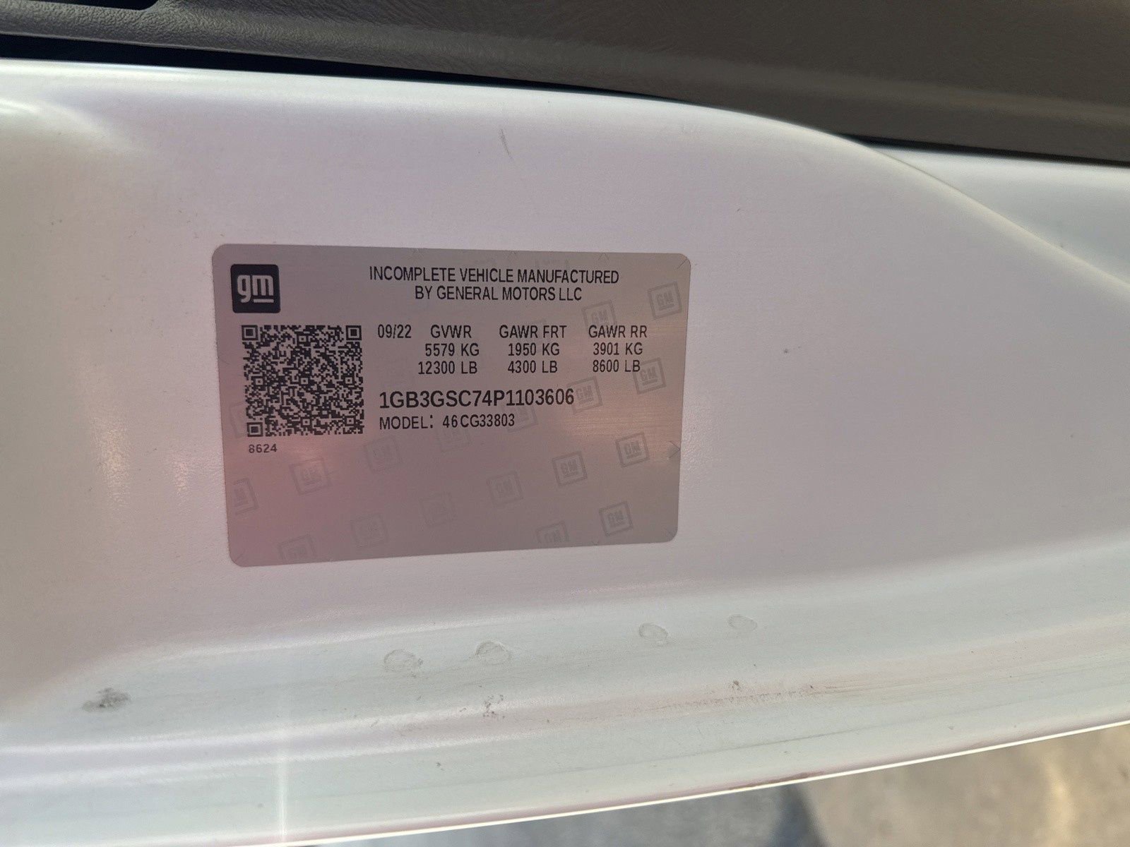 Used 2023 Chevrolet Express 3500 Work Van w/ Power Convenience Package image 11