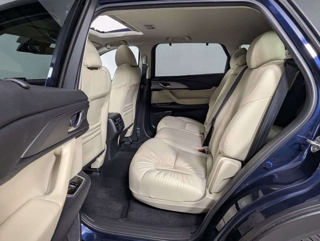Used 2019 MAZDA CX-9 Touring w/ Touring Premium Package image 24