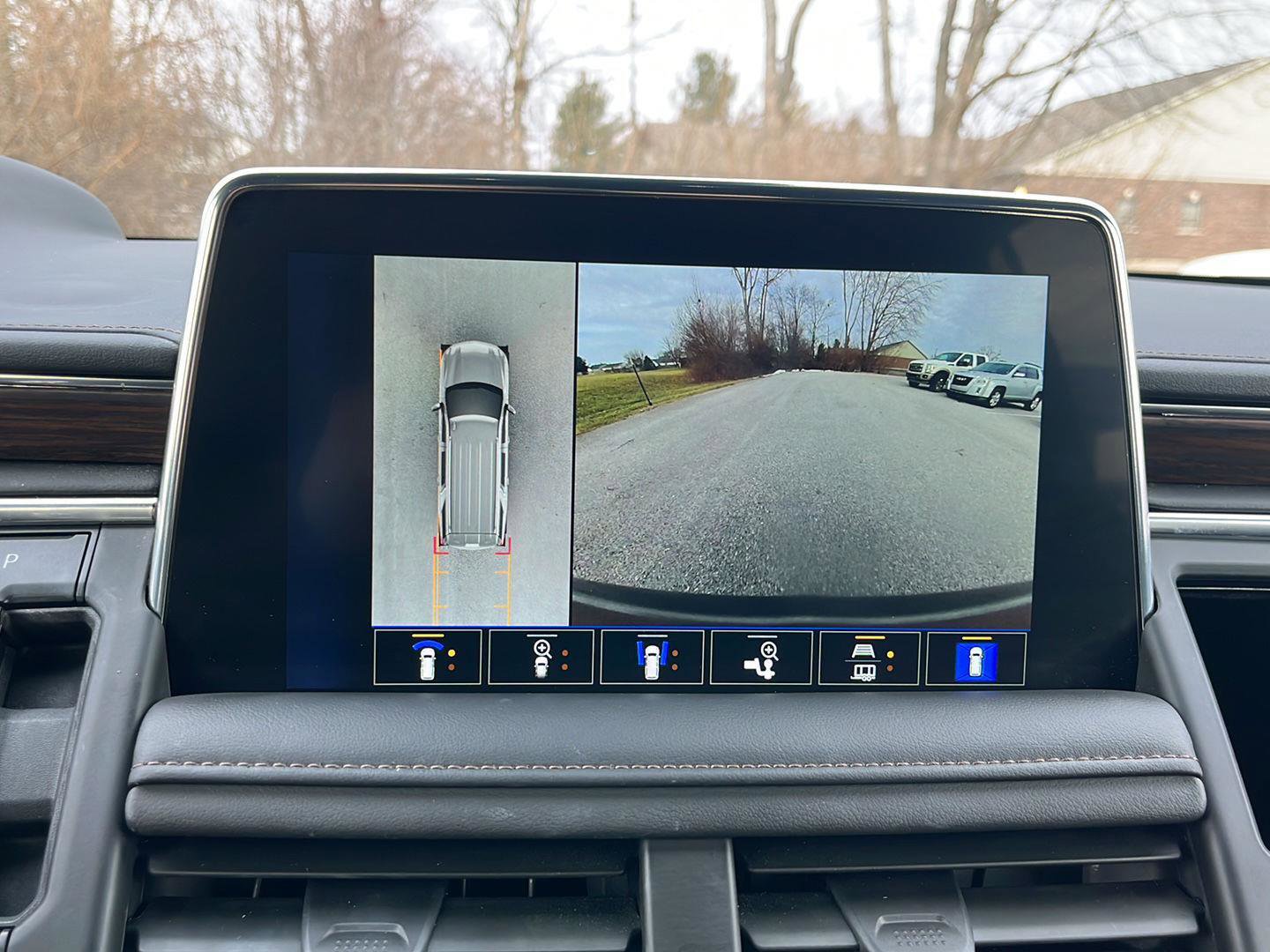 Used 2024 Chevrolet Tahoe High Country image 20