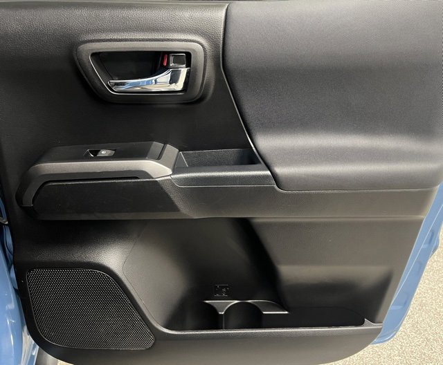 Used 2019 Toyota Tacoma TRD Sport image 40