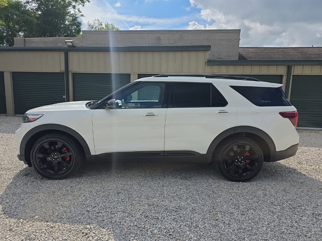 Used 2020 Ford Explorer ST w/ ST Street Pack AWD/4WD image 3
