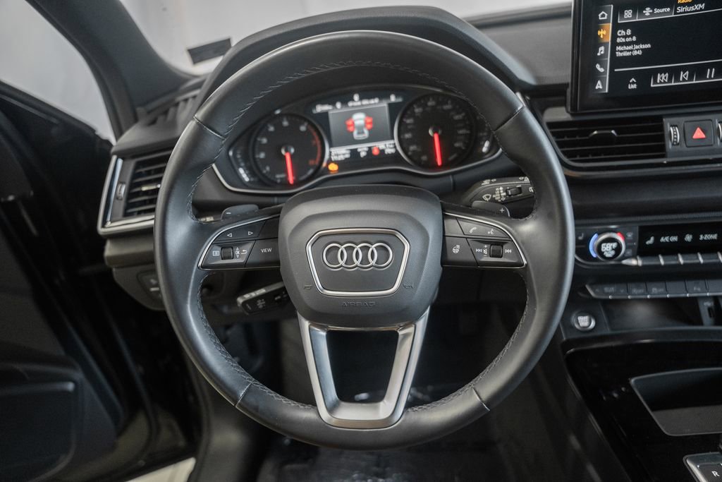 Used 2023 Audi Q5 2.0T Premium w/ Convenience Package AWD/4WD image 30
