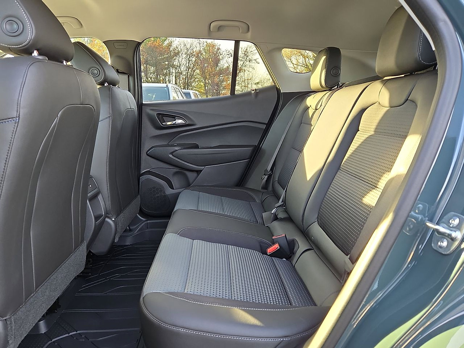 New 2026 Chevrolet Trax LT image 13