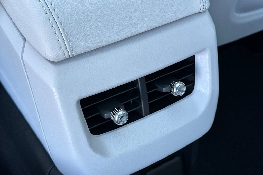 New 2027 Cadillac Optiq Luxury RWD image 13