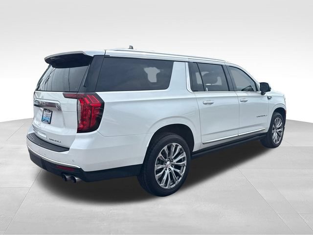 Used 2023 GMC Yukon XL Denali AWD/4WD image 5