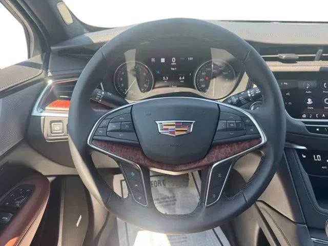 New 2026 Cadillac XT5 Premium Luxury w/ Driver Assist Package AWD/4WD image 23