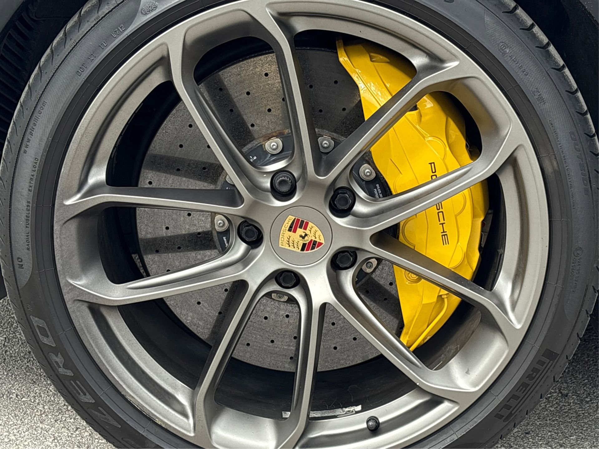 Used 2022 Porsche Cayenne Turbo GT image 12