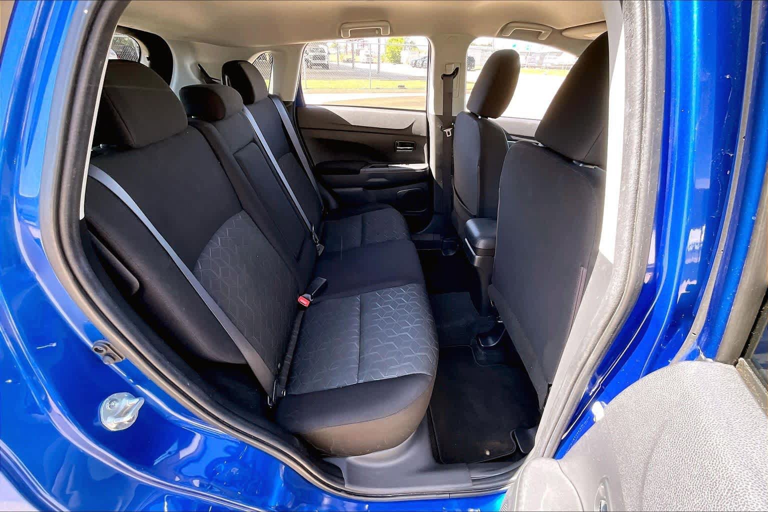 Used 2021 Mitsubishi Outlander Sport LE FWD image 18
