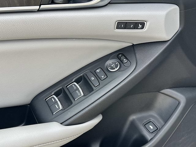 Used 2020 Honda Accord EX-L image 17