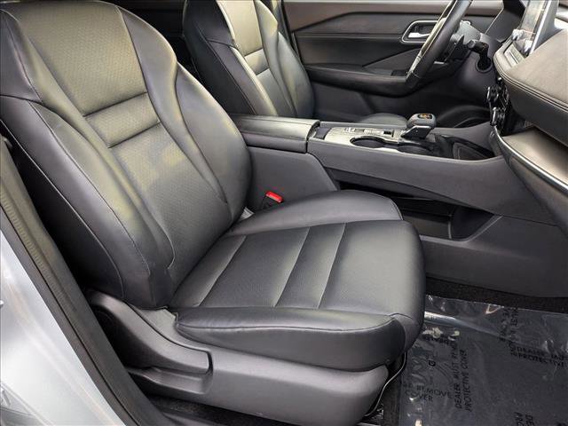 Used 2021 Nissan Rogue SV w/ Premium Package image 20