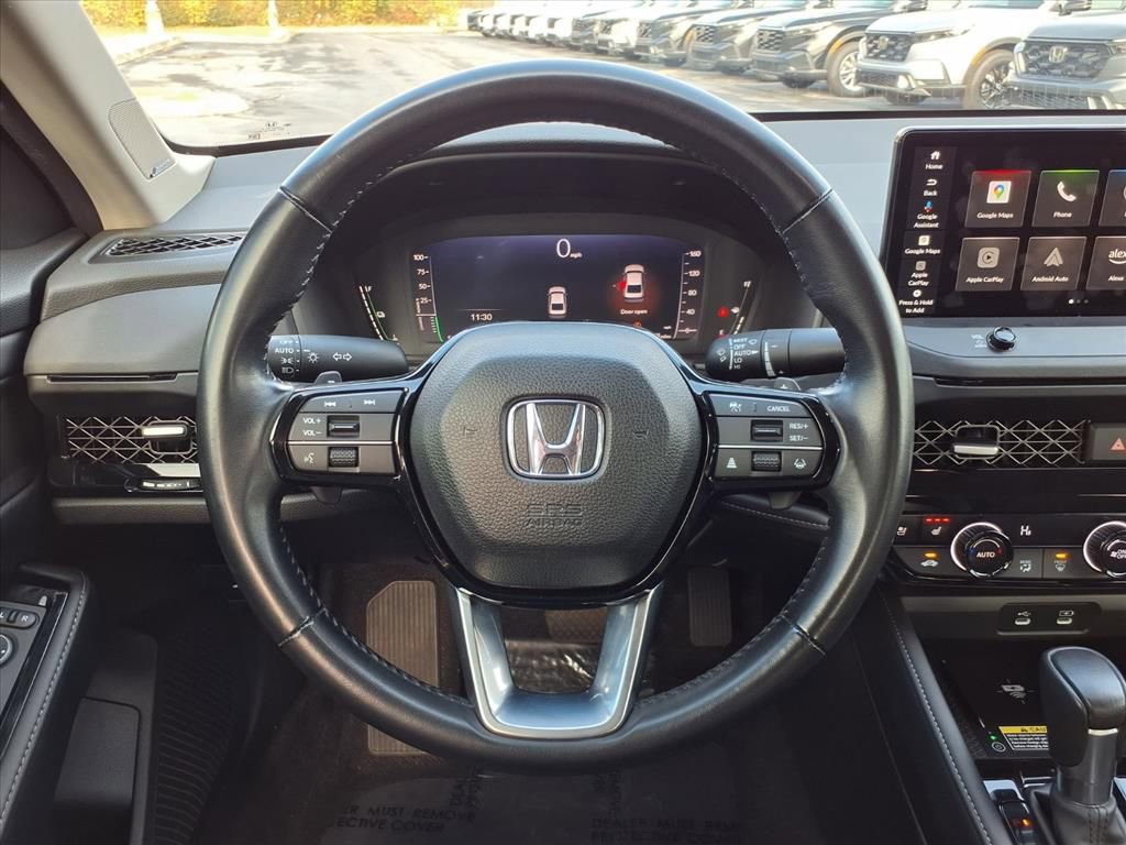 Used 2024 Honda Accord Touring image 15