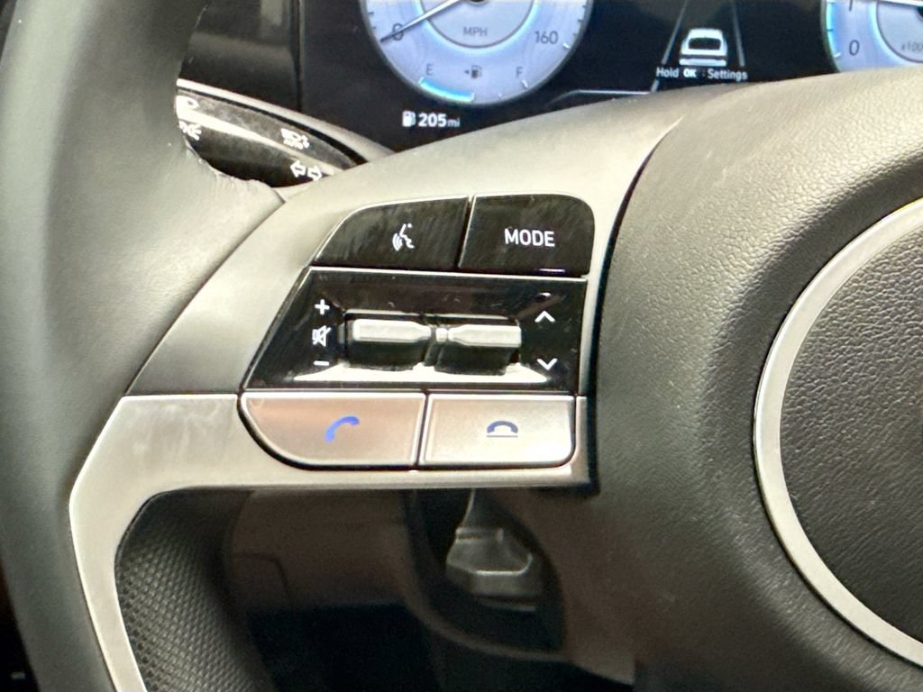 Used 2023 Hyundai Elantra SEL w/ Convenience Package FWD image 11