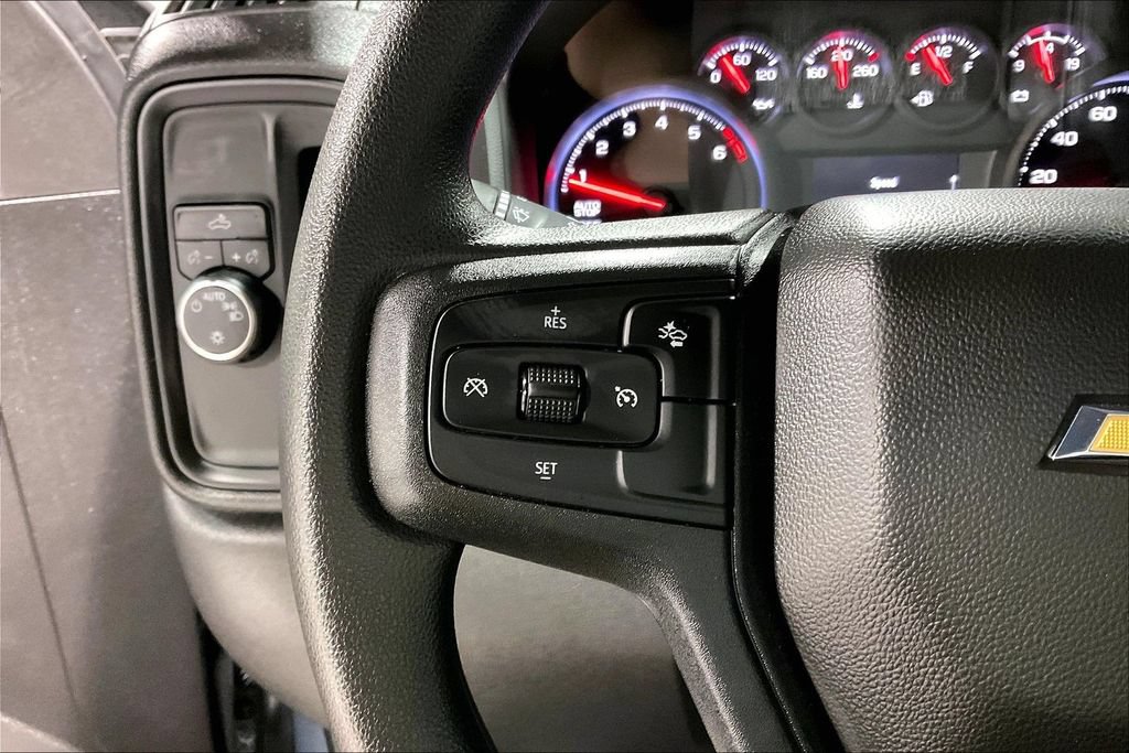Used 2026 Chevrolet Silverado 1500 Custom RWD image 23