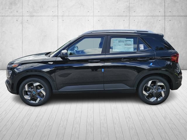 New 2026 Hyundai Venue SEL FWD image 2