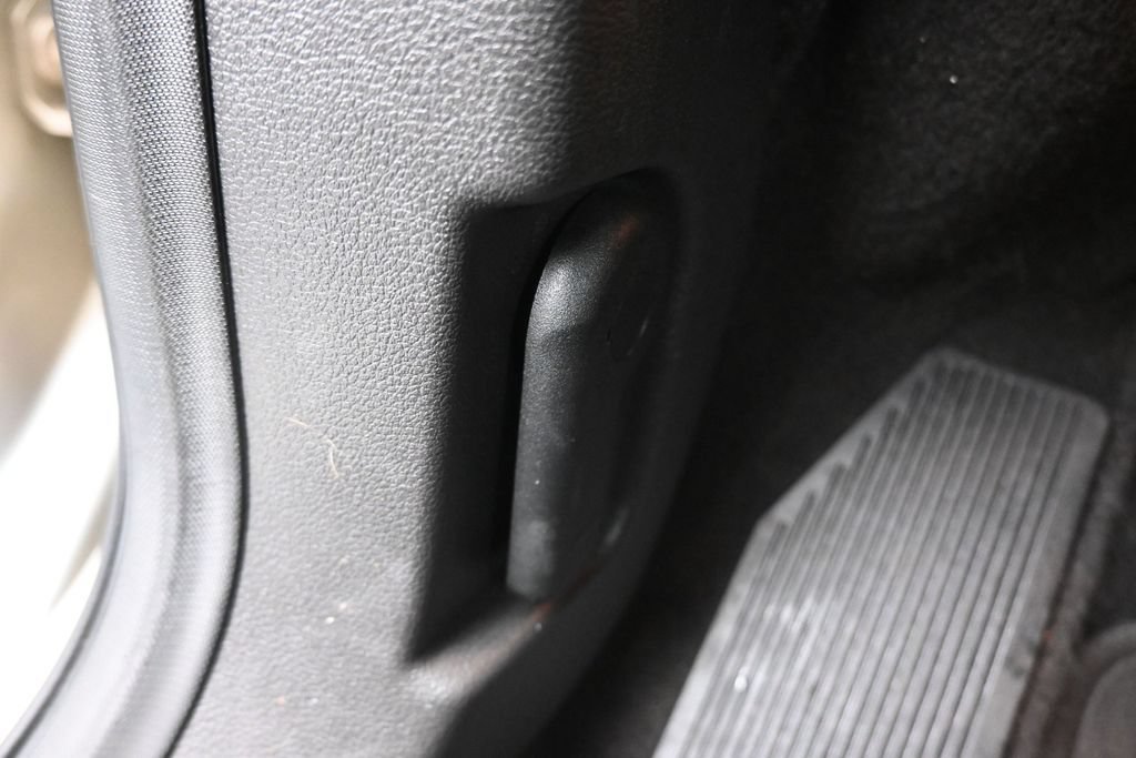 Used 2017 Ford Escape SE AWD/4WD image 27